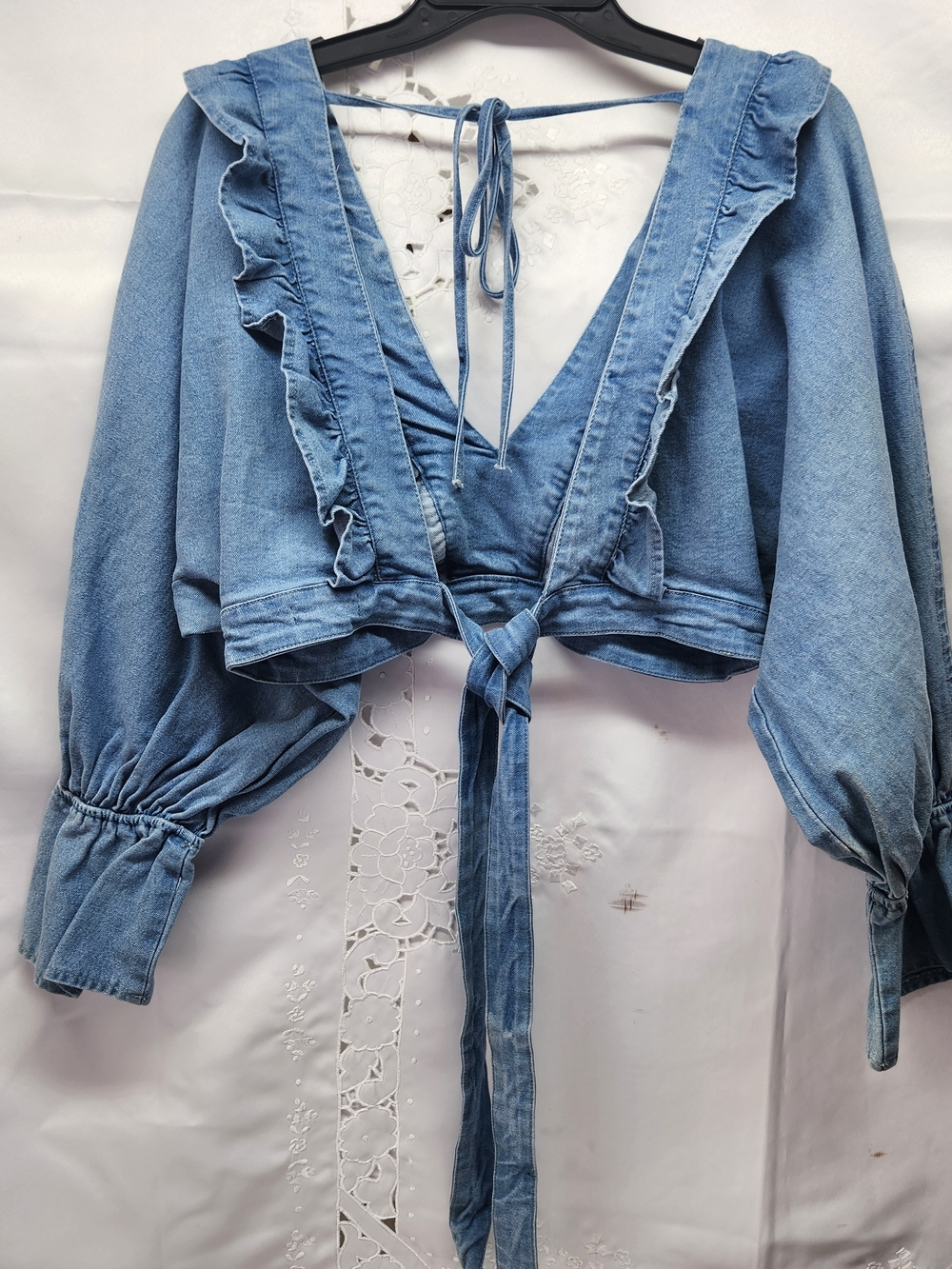 SHEIN Light Blue Denim Ruffle Tie-Back Crop Top - Women - Picture 4 of 5